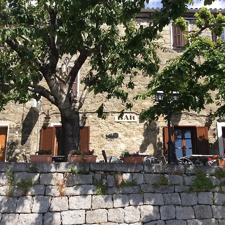 Отель Restaurant De La Poste Aullene
