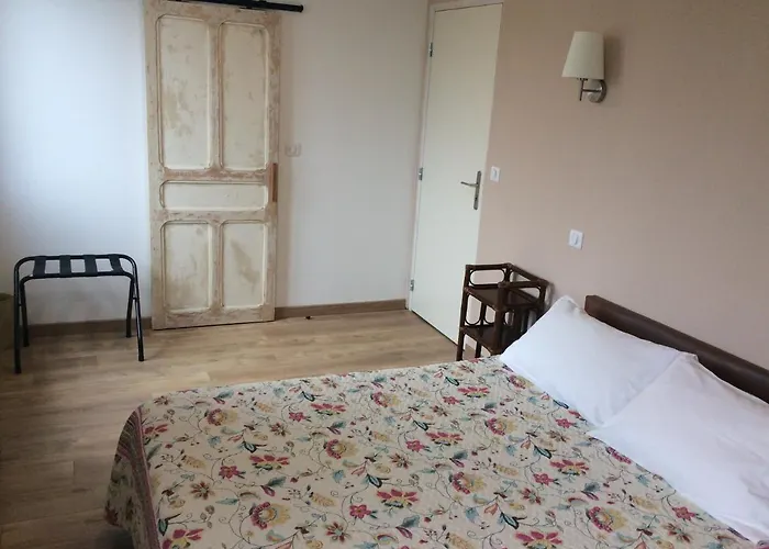 Restaurant De La Poste Aullene