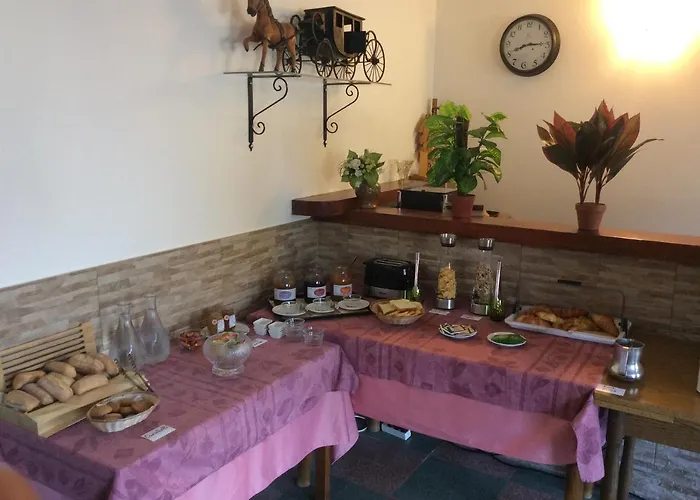 Restaurant De La Poste Hotel Aullene