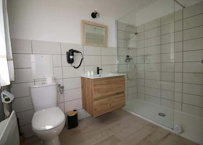 Restaurant De La Poste Hotel Aullene