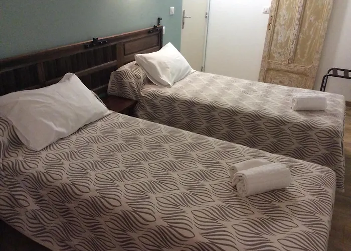 מלון Restaurant De La Poste 2*