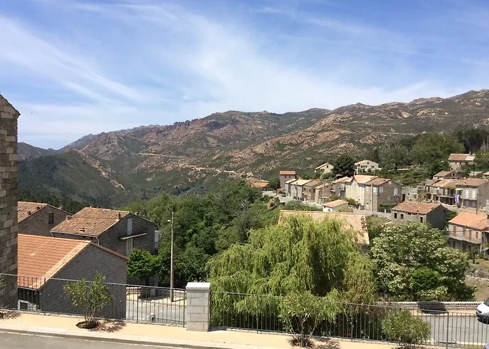 Restaurant De La Poste Hotel Aullene