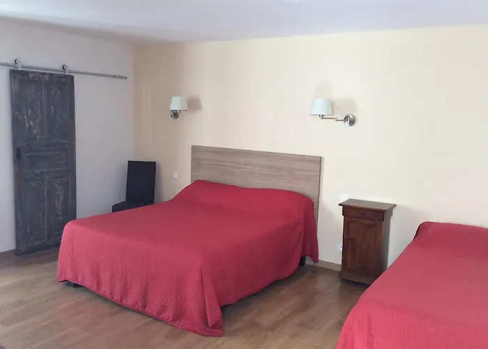 מלון Restaurant De La Poste