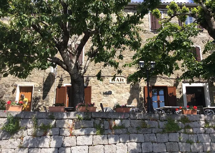 Hotel Restaurant De La Poste Aullene